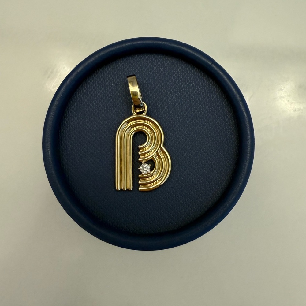 Adina Reyter Groovy Diamond Initial Charm - B
